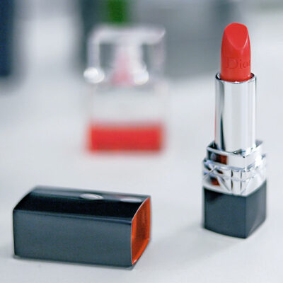 5 Long-Lasting Lipstick Formulations You Need to Try
