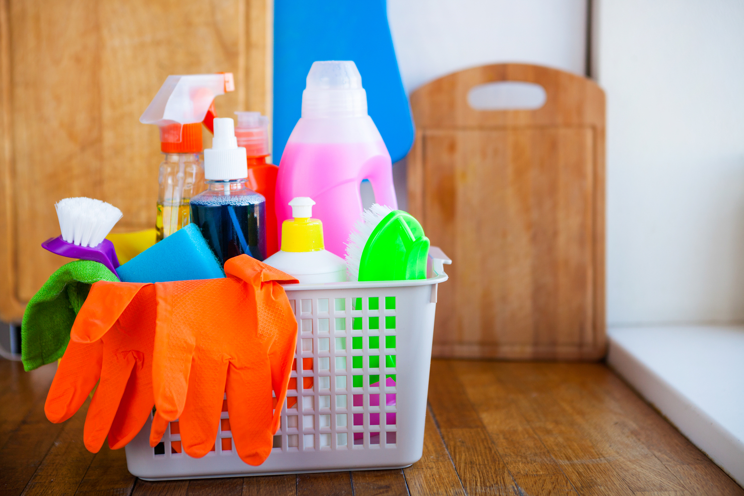 5 Household Cleaning Products Professionals Swear By